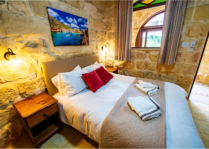 Villa Soldanis Sleeps 12 With Pool *