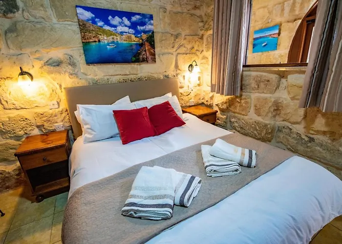 Soldanis Sleeps 12 With Pool Villa *